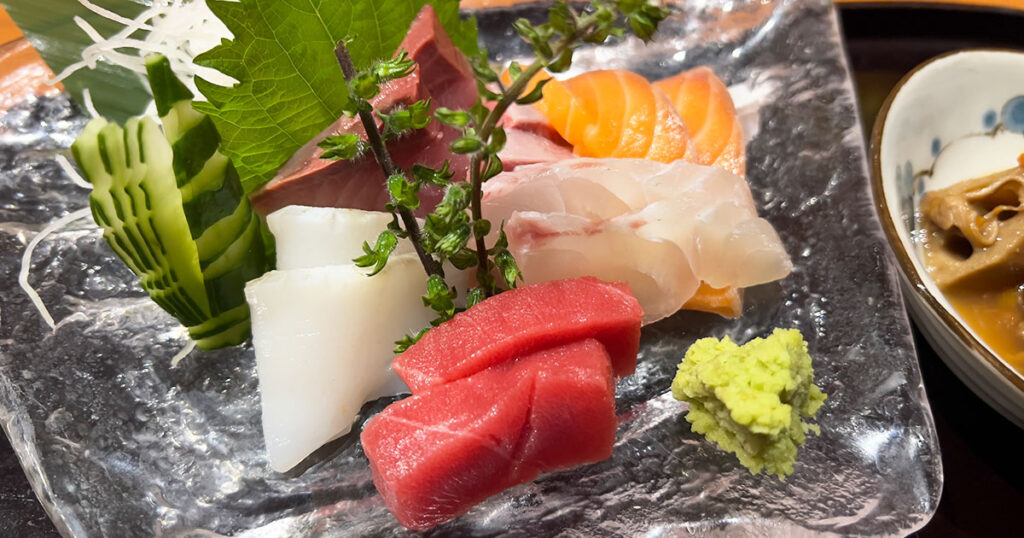 魚屋 食処 源天